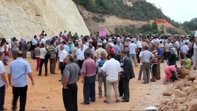 Fatsa'da Maden Sahasında Protesto Gösterisi Fatsa'da Maden Sahasında Protesto Gösterisi