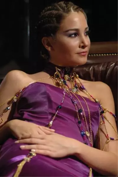 Rojda Demirer, Rojda Demirer,