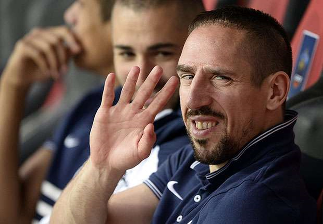 Platini den Ribery ye A k Tehdit Haberler Spor