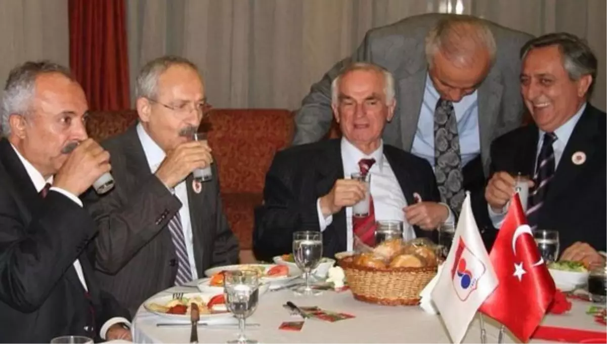 kilicdaroglu na fotografli raki