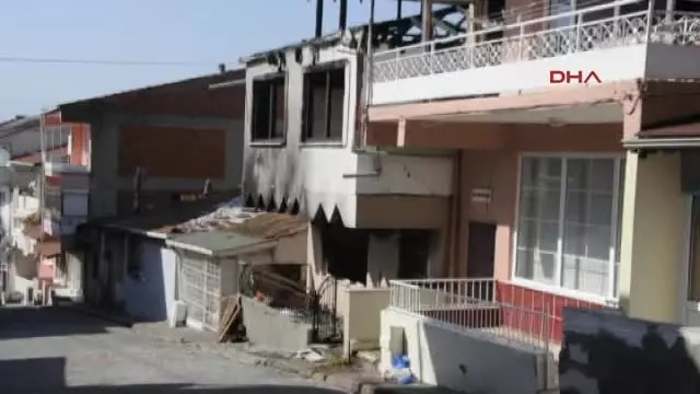 İzmit�te Cinayeti Öğrenen Akrabalar, Ev Yaktı Haberler