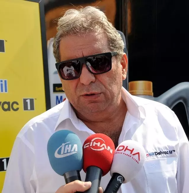 Erman Toroğlu'ndan Sergen'in Maaşına Yorum Erman Toroğlu'ndan Sergen'in Maaşına Yorum
