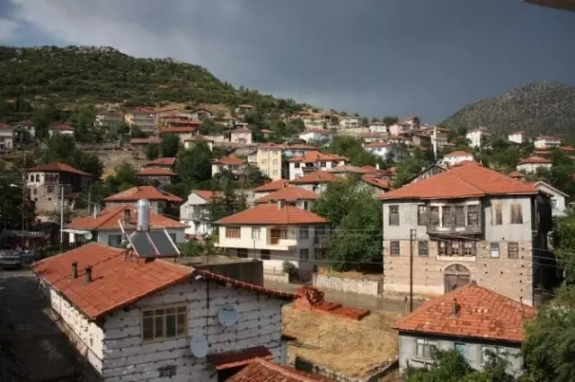 İbradı�da Eski Evleri Onarım Konferansı Haberler