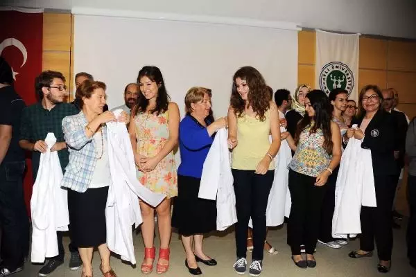Kocaeli Üniversitesi'nde 260 Öğrenci Doktorluğa İlk Adımını Attı