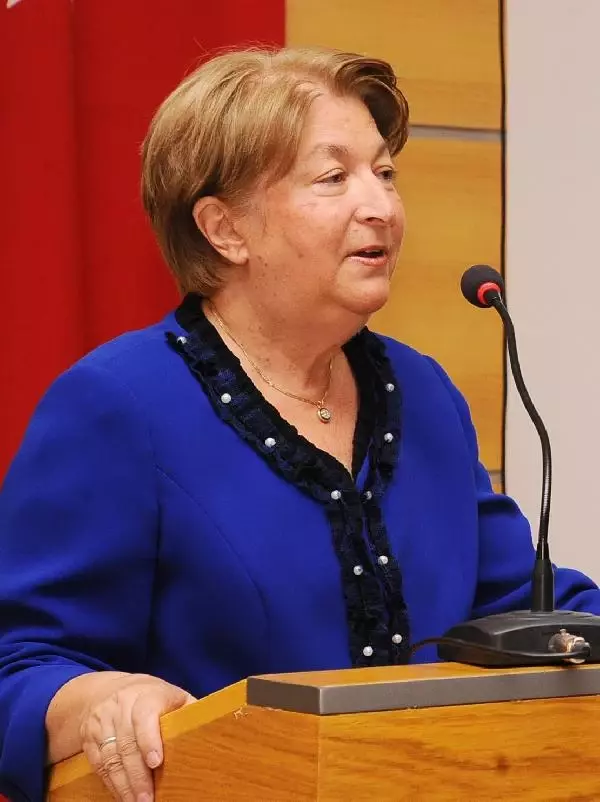 Kocaeli Üniversitesi'nde 260 Öğrenci Doktorluğa İlk Adımını Attı