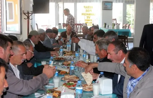 Aralarında Husumet Bulunan İki Aile Barıştırıldı