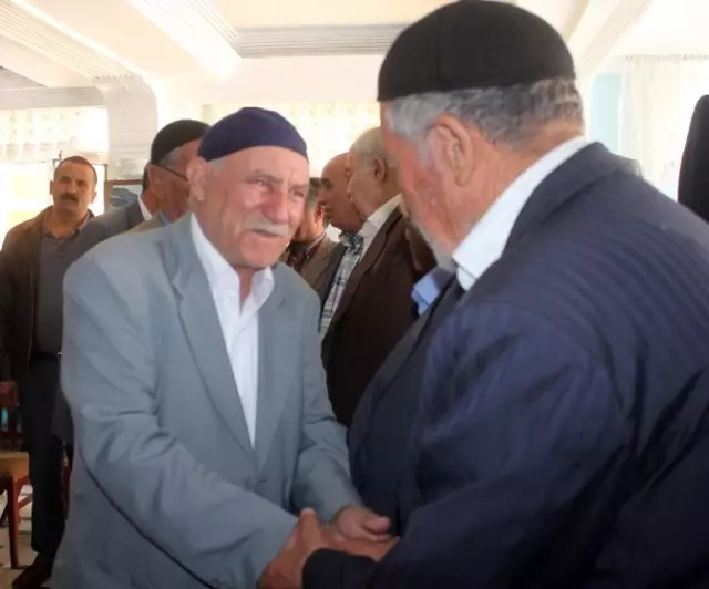 Aralarında Husumet Bulunan İki Aile Barıştırıldı