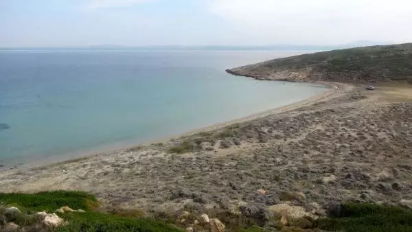 Bozcaadalılar İmar Planına Karşı