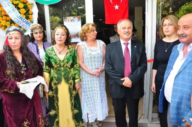 Yerli Yabancı Birçok Kişi Bu Koleksiyonun Peşinde
