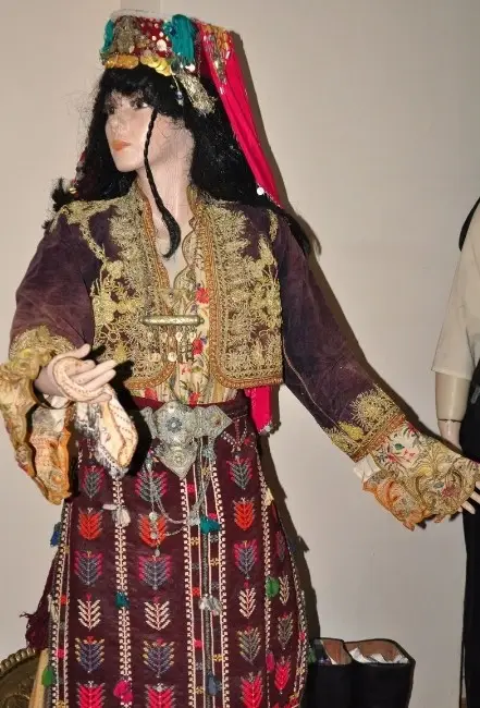 Yerli Yabancı Birçok Kişi Bu Koleksiyonun Peşinde