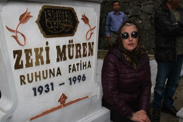 Muazzez Ersoy Zeki Müren'in Mezarını Ziyaret Etti Haberler Magazin