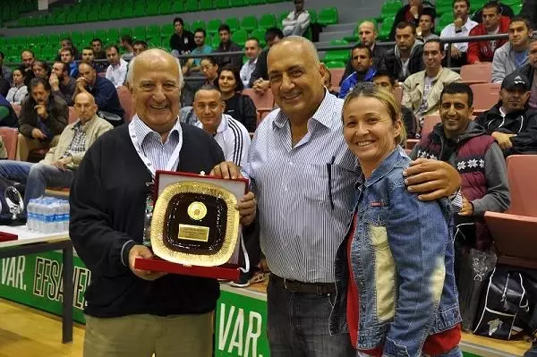 Basketbolda 'Antrenör Gelişim Semineri' Başladı Basketbolda 'Antrenör Gelişim Semineri' Başladı