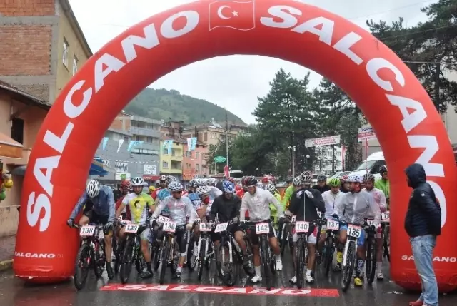 Dağ Bisikleti Yenice Kupası Yarışları Yapıldı Dağ Bisikleti Yenice Kupası Yarışları Yapıldı