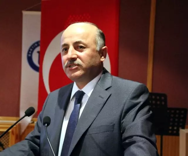 Bü'de 2014-2015 Akademik Yılı Açılış Töreni Yapıldı Bü'de 2014-2015 Akademik Yılı Açılış Töreni Yapıldı
