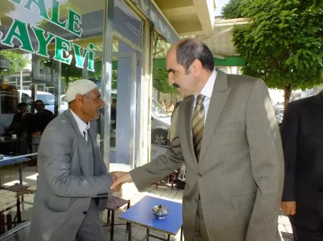 AK Parti İl Başkanı Soğanda'nın İlçe Ziyaretleri Devam Ediyor