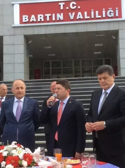 Bartın'da Protokol Bayramlaştı Bartın'da Protokol Bayramlaştı