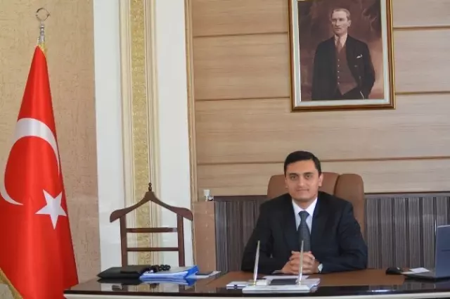 Yıldızeli Kaymakamı Ahmet Can Pınar Görevine Başladı Yıldızeli Kaymakamı Ahmet Can Pınar Görevine Başladı