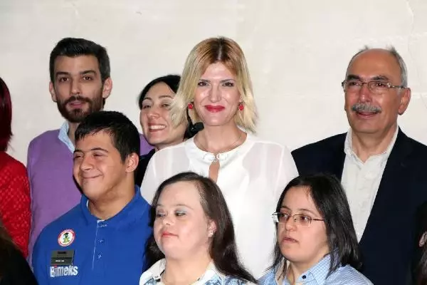 Down Sendromlu Gençler İçin Akademi Açılıyor