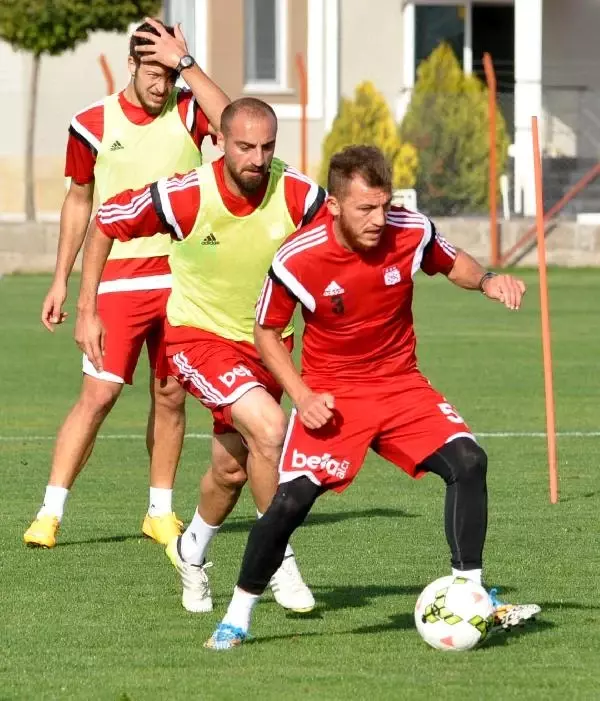 Sivasspor, Beşiktaş Maçı Hazırlıklarını Sürdürdü - Haber