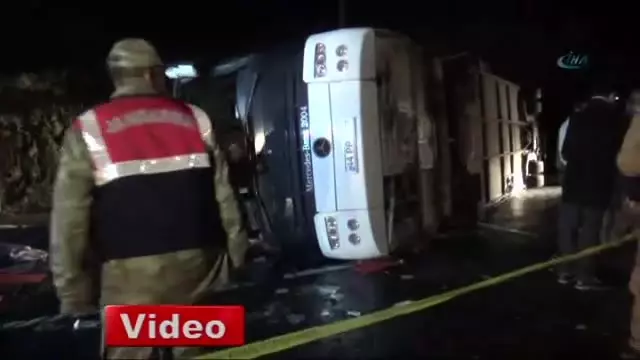 Sivas'ta Polis Otobüsü Devrildi: 3 Şehit, 33 Yaralı