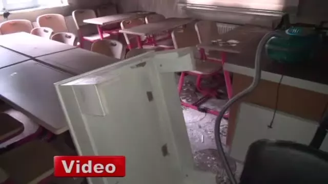 Ak Partili Gül'ün Gözyaşları Ak Partili Gül'ün Gözyaşları
