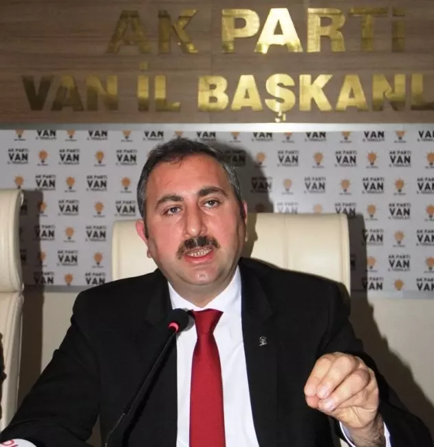 Ak Partili Gül'ün Van Ziyareti Ak Partili Gül'ün Van Ziyareti