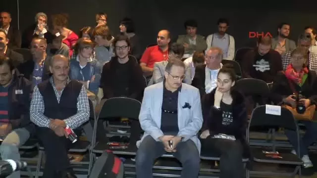 Münihli Türkler Neonazi Filmine İlgisiz Kaldı Münihli Türkler Neonazi Filmine İlgisiz Kaldı
