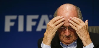 Blatter: Kalbim Meyiwa'nın Ailesiyle Atıyor