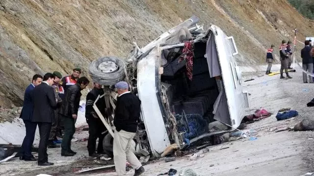 18 Kişinin Öldüğü Kazada Akılalmaz Ayrıntı 18 Kişinin Öldüğü Kazada Akılalmaz Ayrıntı