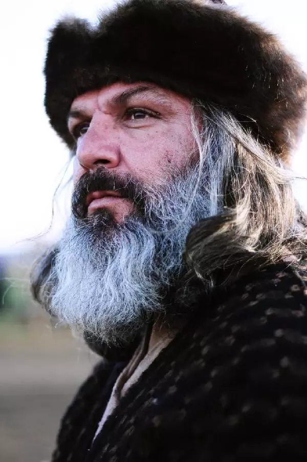 Diriliş-Ertuğrul Dizisinde Oynuyor Diriliş-Ertuğrul Dizisinde Oynuyor