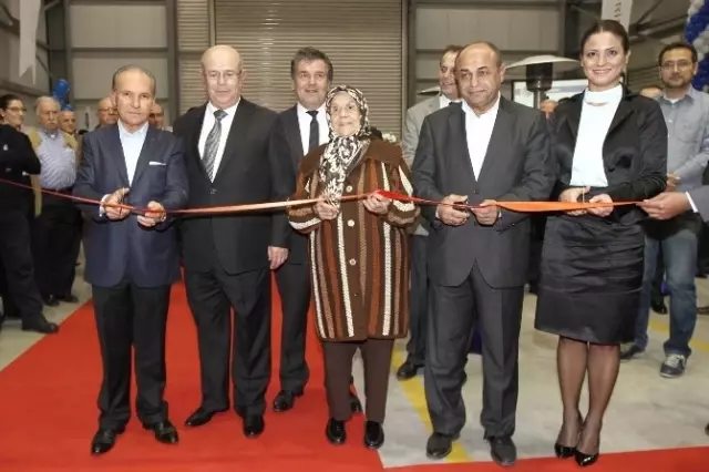 Türk Sanayicisi Dünya ile Yarışıyor Türk Sanayicisi Dünya ile Yarışıyor