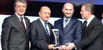 Bursalı Mucide Başbakandan Ödül