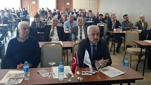 Uzay Mekiği Kuyruklu Yıldıza İnecek
