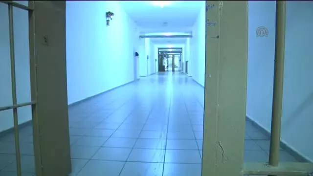 Sincan Cezaevinde Şiir Dinletisi Sincan Cezaevinde Şiir Dinletisi