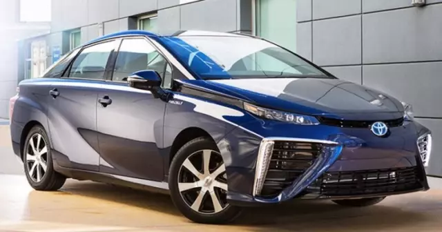 Toyota, 480 Km Mesafeli Hidrojenli Araba Üretecek
