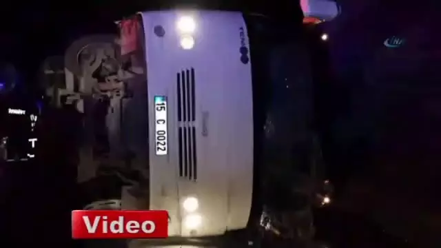 Otobüs Yan Yattı: 25 Yaralı