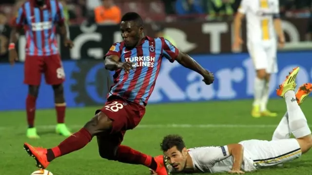 Waris'in Manchester United'ın Transfer Listesinde Olduğu Yazıldı Waris'in Manchester United'ın Transfer Listesinde Olduğu Yazıldı