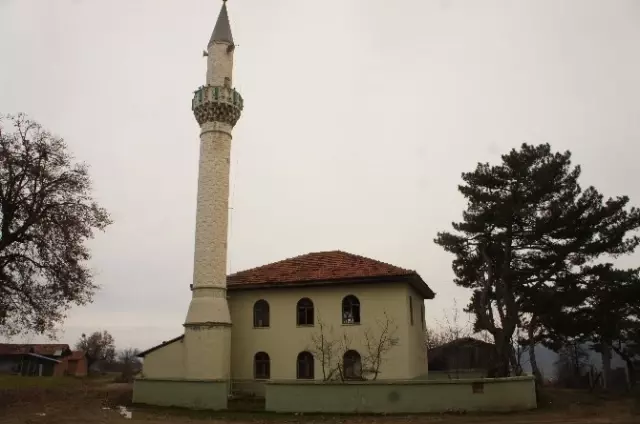 Kardeşinin Kimliği ile Sahte Evlilik Yapan Şahsın Babası Kalp Krizi Geçirdi
