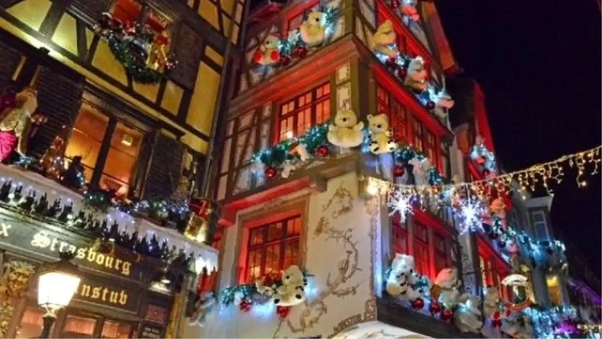 Strasbourg�ta Noel Işıkları Haberler