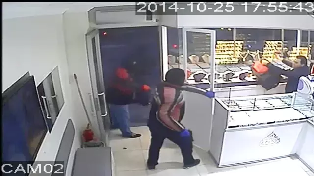 Filmleri Aratmayan Kuyumcu Soygunu Kamerada