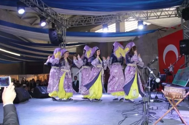 Ege İlleri Tanıtım Günleri Etkinliğine Bu Yıl Kütahya Ev Sahipliği Yaptı Ege İlleri Tanıtım Günleri Etkinliğine Bu Yıl Kütahya Ev Sahipliği Yaptı