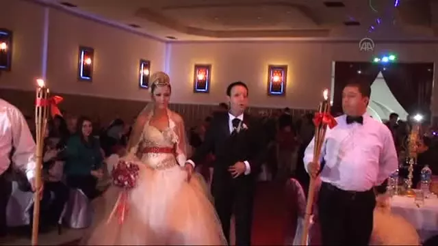 Türkiye'nin 5. Yüz Nakli Yapılan Sert, Dünyaevine Girdi