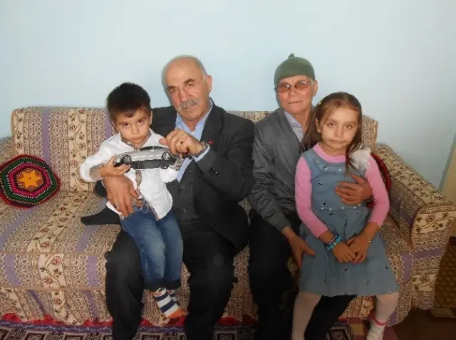 Soma Şehidinin Minik Oğluna Yaş Günü Sürprizi