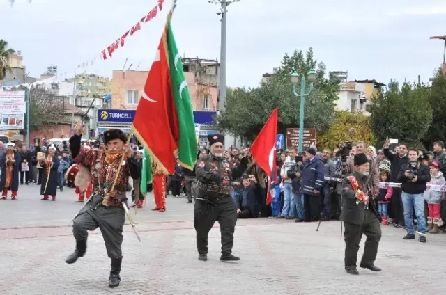 Tarsus'un Düşman İşgalinden Kurtuluşunun 93. Yıldönümü Törenlerle Kutlandı Tarsus'un Düşman İşgalinden Kurtuluşunun 93. Yıldönümü Törenlerle Kutlandı