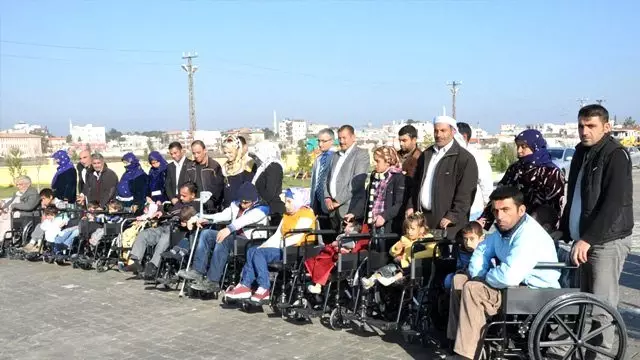 Akcakale De Engellilere Tekerlekli Sandalye Yardimi Haber