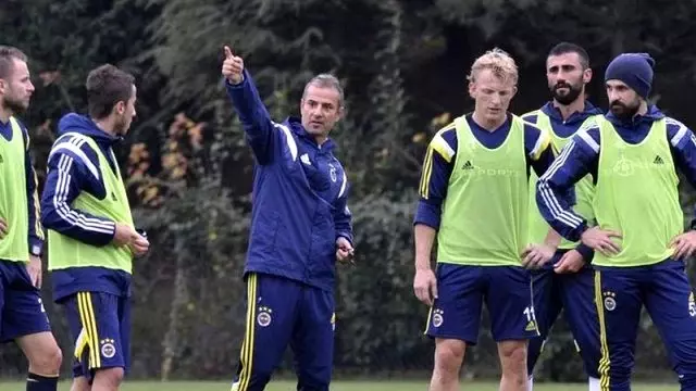 Fenerbahçe'de Kadro Şekilleniyor - Spor