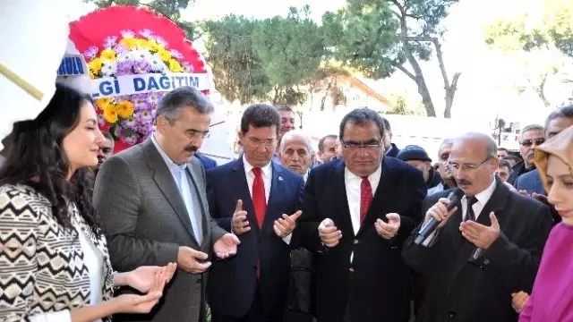 Nazilli Yeni Bir Eczaneye Daha Kavuştu Nazilli Yeni Bir Eczaneye Daha Kavuştu