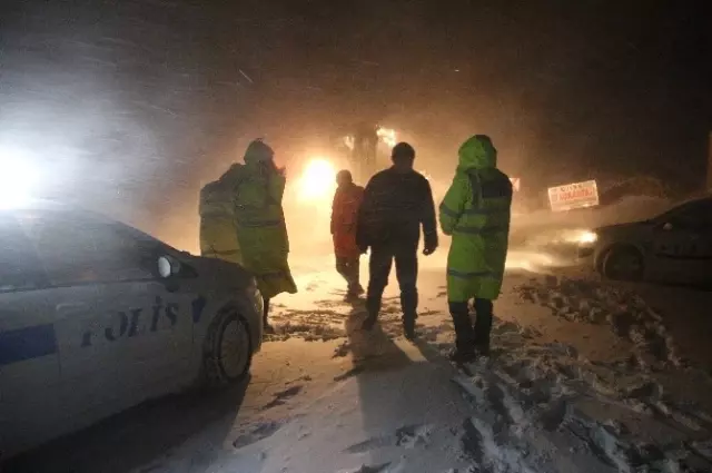 Sertavul Geçidi Ulaşıma Kapandı