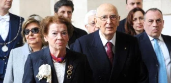 İtalya'nın 89 Yaşındaki Cumhurbaşkanı Görevi Bıraktı