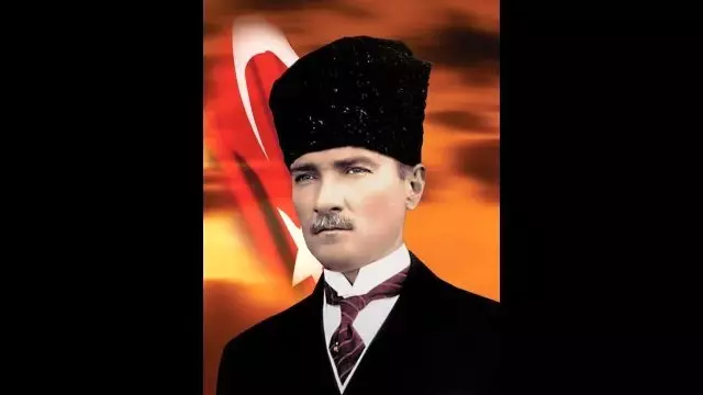 Ünlü Koleksiyoner: Belge Arşivimde; Atatürk, Galatasaray Taraftarıydı Ünlü Koleksiyoner: Belge Arşivimde; Atatürk, Galatasaray Taraftarıydı